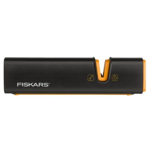 FISKARS Xsharp Fejsze és késélező